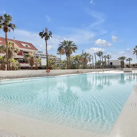 Modern In Playa De Americas Lägenhet